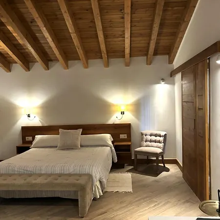 Gredos Maria Justina Bed & Breakfast *