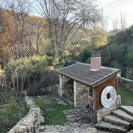 Gredos Maria Justina Bed & Breakfast Navacepeda de Tormes