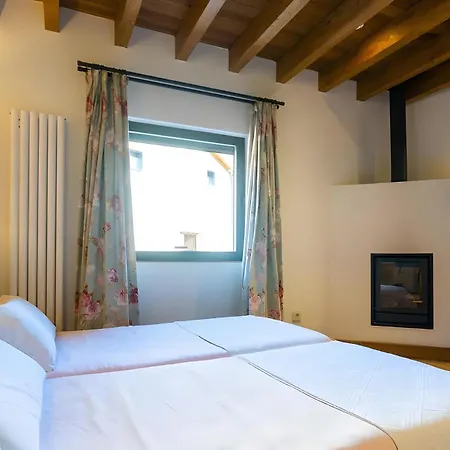 Gredos Maria Justina Bed & Breakfast *