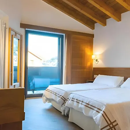 Gredos Maria Justina *