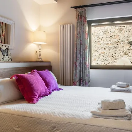 Gredos Maria Justina Bed and Breakfast